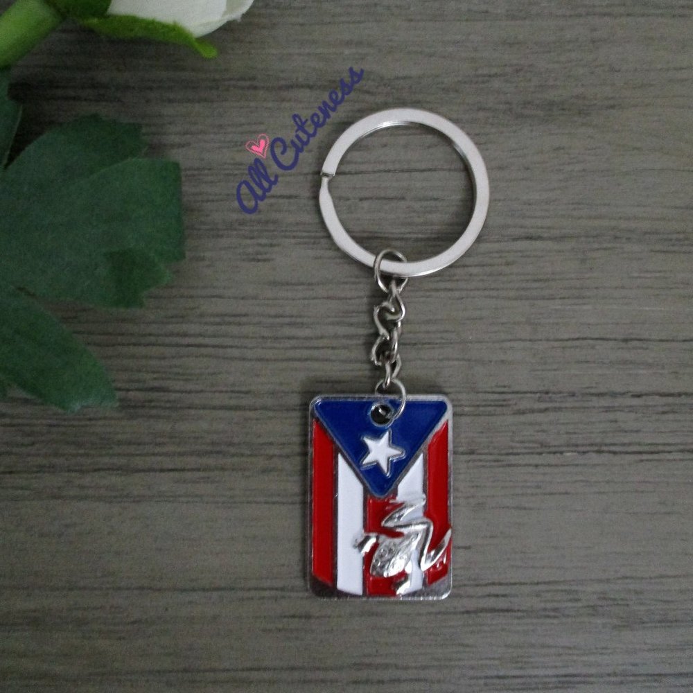 🎀  Puerto Rico Flag Keychain
